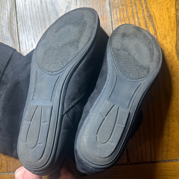 GUC Rampage Knee High Boots - Picture 10 of 10